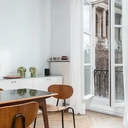 Appartamento Place Saint-sulpice Parigi